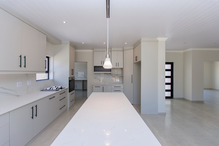 3 Bedroom Property for Sale in Vredenburg Western Cape